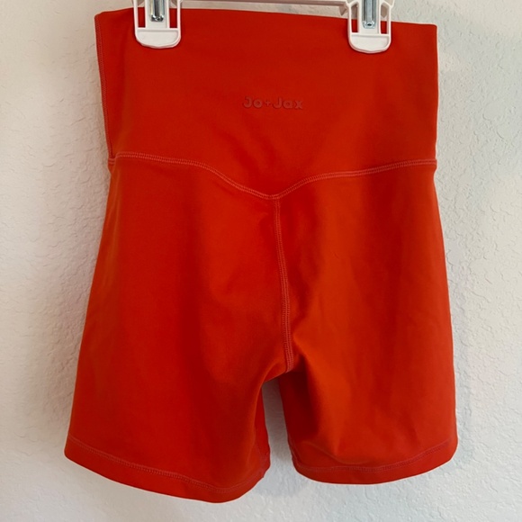 Jo+Jax All Day Midi Shorts (Size XSA) - Picture 4 of 5